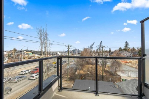 1400 26A Street Sw, Calgary, AB - Outdoor With Balcony With View