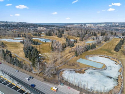 1400 26A Street Sw, Calgary, AB - Outdoor With View