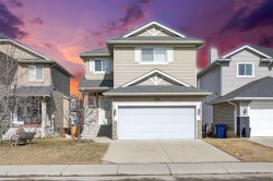 744 Luxstone Landing SWAirdrie, AB T4B 3L1