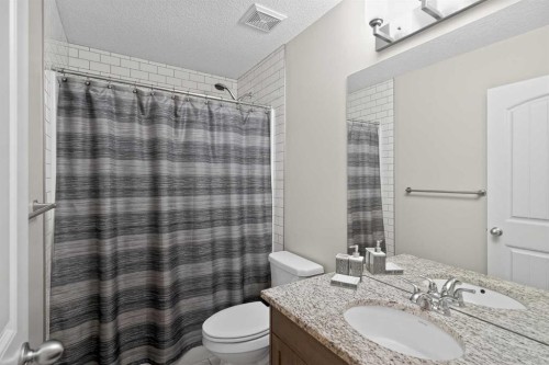 24 Legacy Landing, Calgary, AB - Indoor Photo Showing Bathroom