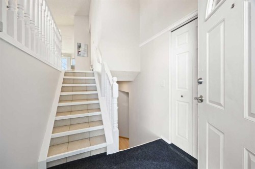 199 Coventry Close Ne, Calgary, AB - Indoor Photo Showing Other Room