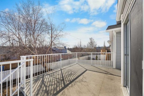 199 Coventry Close Ne, Calgary, AB - Outdoor