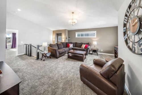 209 Sandpiper Crescent, Chestermere, AB - Indoor Photo Showing Living Room