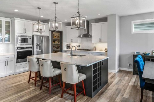 209 Sandpiper Crescent, Chestermere, AB - Indoor Photo Showing Kitchen With Upgraded Kitchen