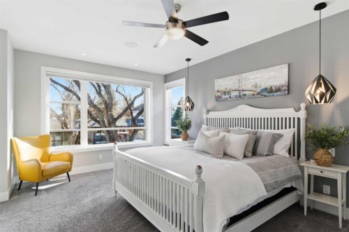 10 Lissington Drive Sw, Calgary, AB - Indoor Photo Showing Bedroom