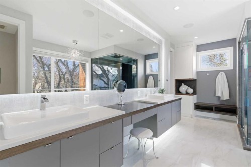 10 Lissington Drive Sw, Calgary, AB - Indoor