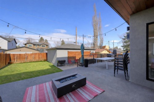 10 Lissington Drive Sw, Calgary, AB - Outdoor With Deck Patio Veranda