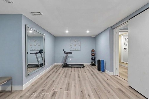 44 Strathclair Rise Sw, Calgary, AB - Indoor