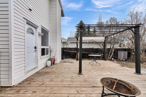 44 Strathclair Rise Sw, Calgary, AB - Outdoor With Deck Patio Veranda With Exterior