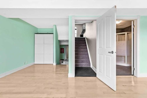 119 Mt Aberdeen Close Se, Calgary, AB - Indoor Photo Showing Other Room