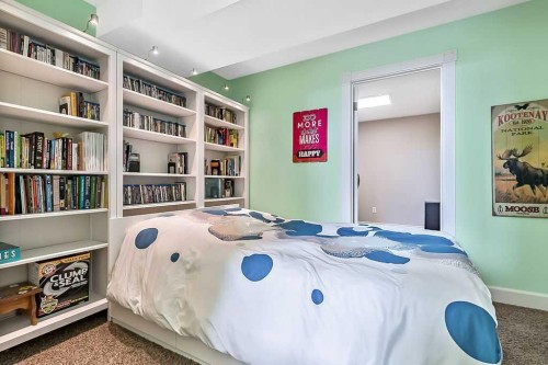 119 Mt Aberdeen Close Se, Calgary, AB - Indoor Photo Showing Bedroom