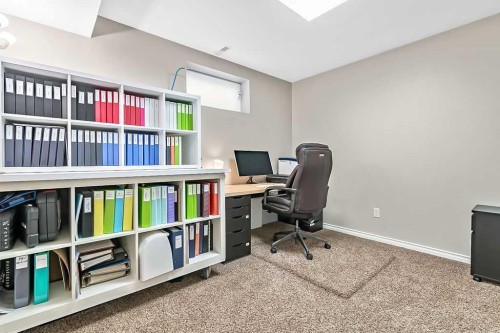 119 Mt Aberdeen Close Se, Calgary, AB - Indoor