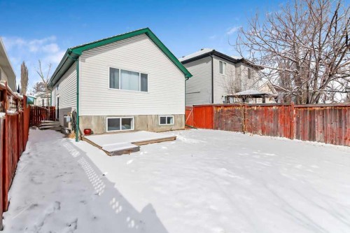 119 Mt Aberdeen Close Se, Calgary, AB - Outdoor