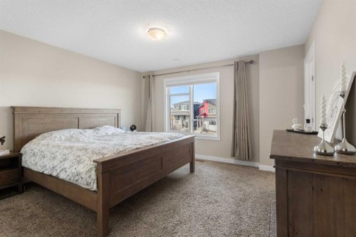 227 148 Avenue Nw, Calgary, AB - Indoor Photo Showing Bedroom