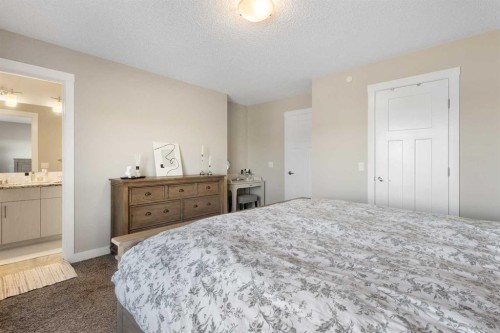227 148 Avenue Nw, Calgary, AB - Indoor Photo Showing Bedroom