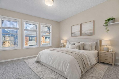 306 Ascot Circle Sw, Calgary, AB - Indoor Photo Showing Bedroom