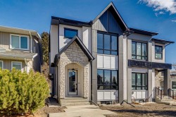 2620 30 Street SW Calgary, AB T3E 2M2