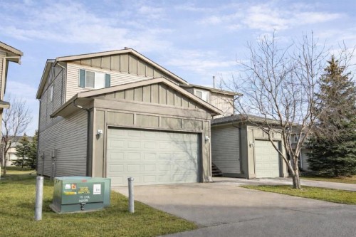 102-720 Willowbrook Road NW Airdrie, AB T4B 2Y9