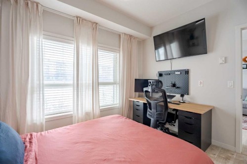 112-20 Seton Park Se, Calgary, AB - Indoor Photo Showing Bedroom