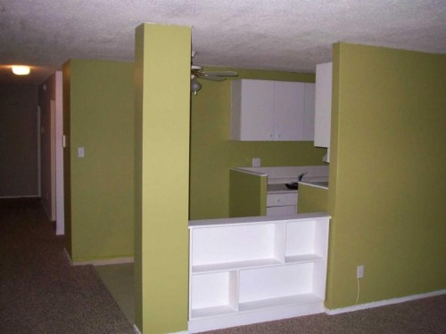 Calgary, AB - Indoor Photo Showing Other Room