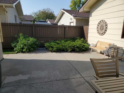 4640 Rundlehill Road Ne, Calgary, AB - Outdoor With Exterior