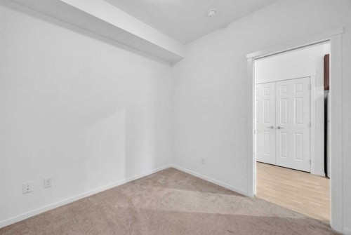 3202-215 Legacy Boulevard Se, Calgary, AB - Indoor Photo Showing Other Room