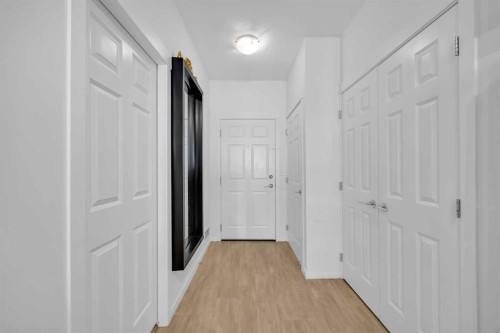 3202-215 Legacy Boulevard Se, Calgary, AB - Indoor Photo Showing Other Room