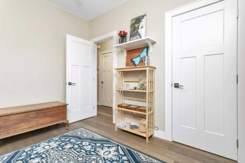 5825 Maple Crescent, Innisfail, AB - Indoor