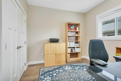 5825 Maple Crescent, Innisfail, AB - Indoor