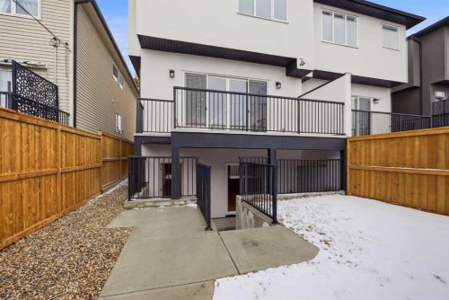 4711 19 Avenue Nw, Calgary, AB - Outdoor With Exterior