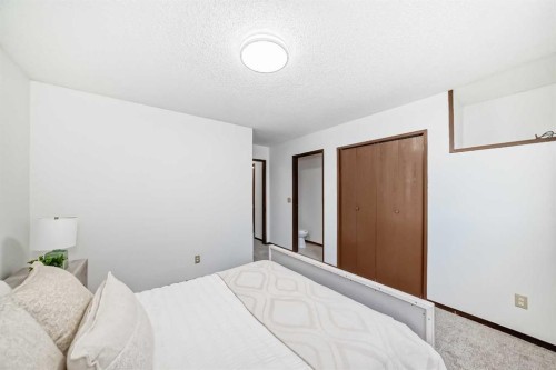 6735 Temple Drive Ne, Calgary, AB - Indoor Photo Showing Bedroom