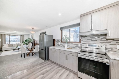 6735 Temple Drive Ne, Calgary, AB - Indoor Photo Showing Kitchen