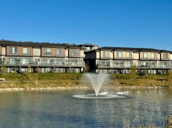 3112-55 Lucas Way NW Calgary, AB T2P 2C7