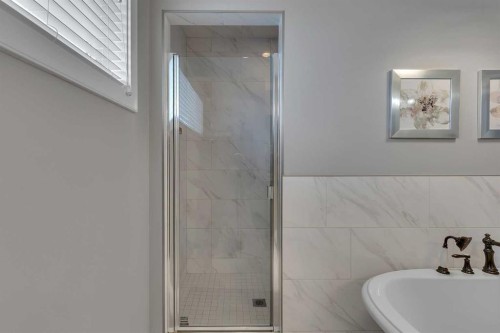 393 Evansborough Way Nw, Calgary, AB - Indoor Photo Showing Bathroom