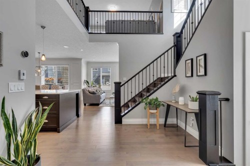 393 Evansborough Way Nw, Calgary, AB - Indoor Photo Showing Other Room