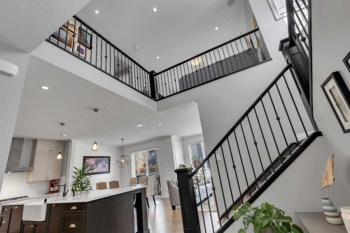 393 Evansborough Way Nw, Calgary, AB - Indoor Photo Showing Other Room