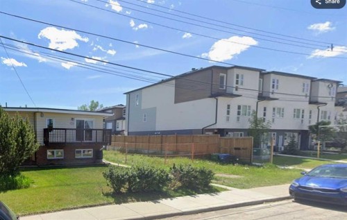 6519 36 Avenue Nw, Calgary, AB 