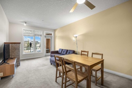 6309-14 Hemlock Crescent Sw, Calgary, AB - Indoor Photo Showing Dining Room