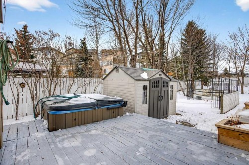 378 Panamount Drive Nw, Calgary, AB - Outdoor