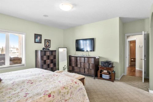 35 Lake Ridge, Olds, AB - Indoor Photo Showing Bedroom