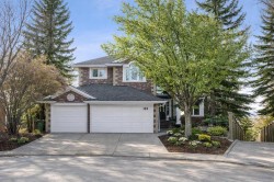 108 Sienna Hills View SW Calgary, AB T3H 2Y8