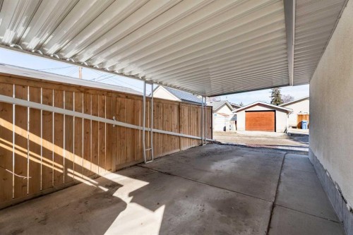 8 Van Horne Crescent Ne, Calgary, AB - Outdoor With Exterior