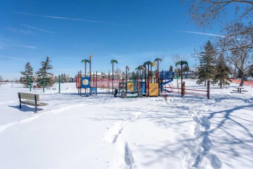 8 Van Horne Crescent Ne, Calgary, AB - Outdoor With View