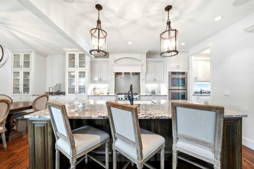 201 12 Street Ne, Calgary, AB - Indoor
