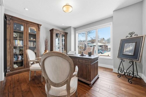 201 12 Street Ne, Calgary, AB - Indoor