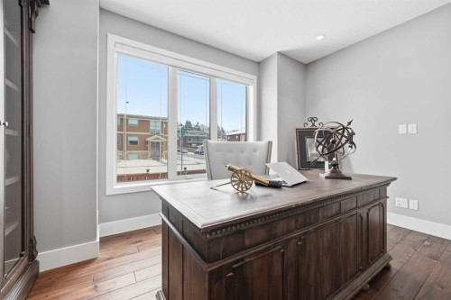 201 12 Street Ne, Calgary, AB - Indoor