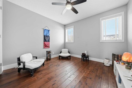 201 12 Street Ne, Calgary, AB - Indoor