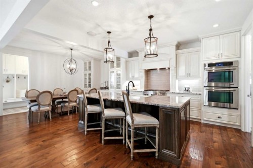 201 12 Street Ne, Calgary, AB - Indoor