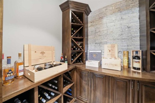201 12 Street Ne, Calgary, AB - Indoor