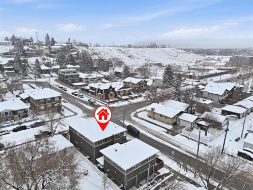 201 12 Street Ne, Calgary, AB - Outdoor With View